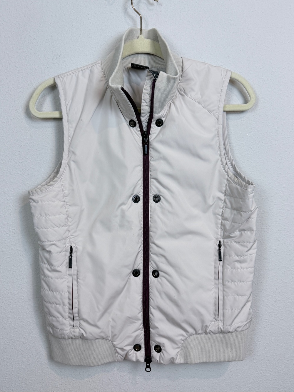 Merrell Women's Light Cream Quilted Puffer Vest with Dark Trim